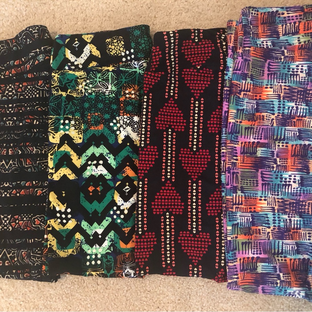 4 Lularoe TC Leggings (Tall & Curvy)
